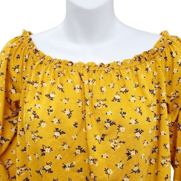 2/$20 Ardene Yellow Floral Pattern Top Blouse Size: Small - Picture 2 of 8
